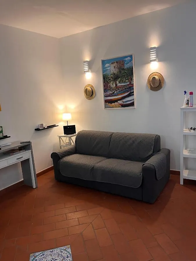 L'Angolo Di Vicolo San Carlo Palermo Appartement