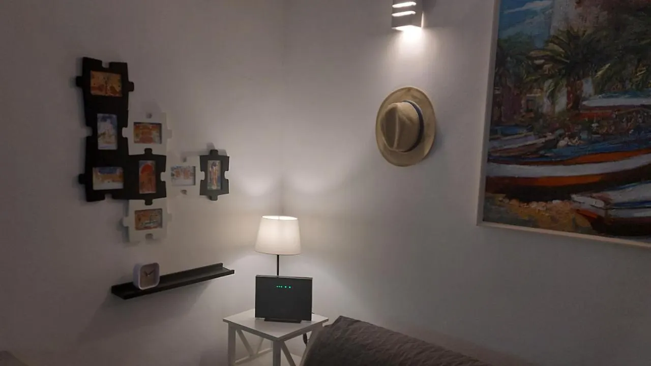 L'Angolo Di Vicolo San Carlo Palermo Apartment