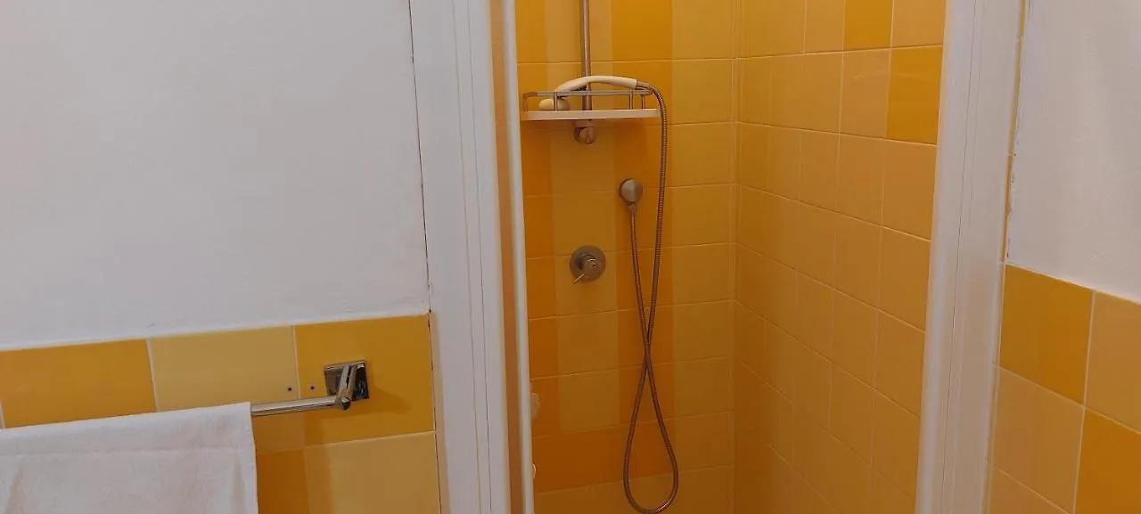 Apartment L'Angolo Di Vicolo San Carlo Palermo Italy